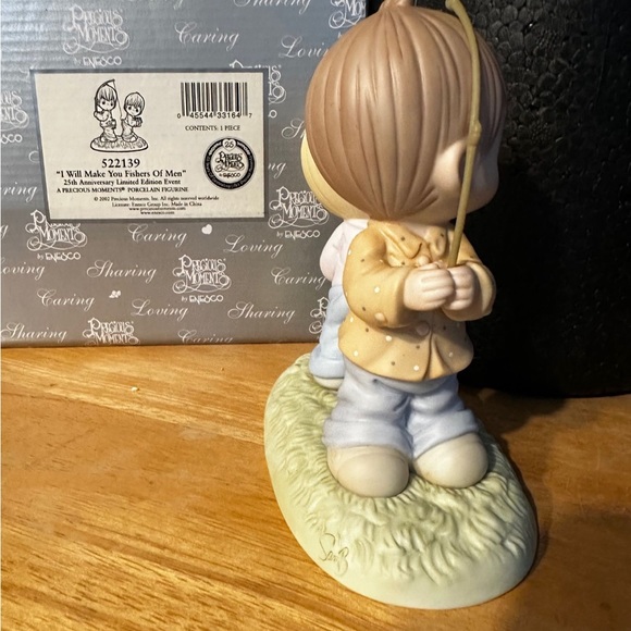 Precious Moments, “ I Will Make You Fishers Of Men” - Picture 4 of 4